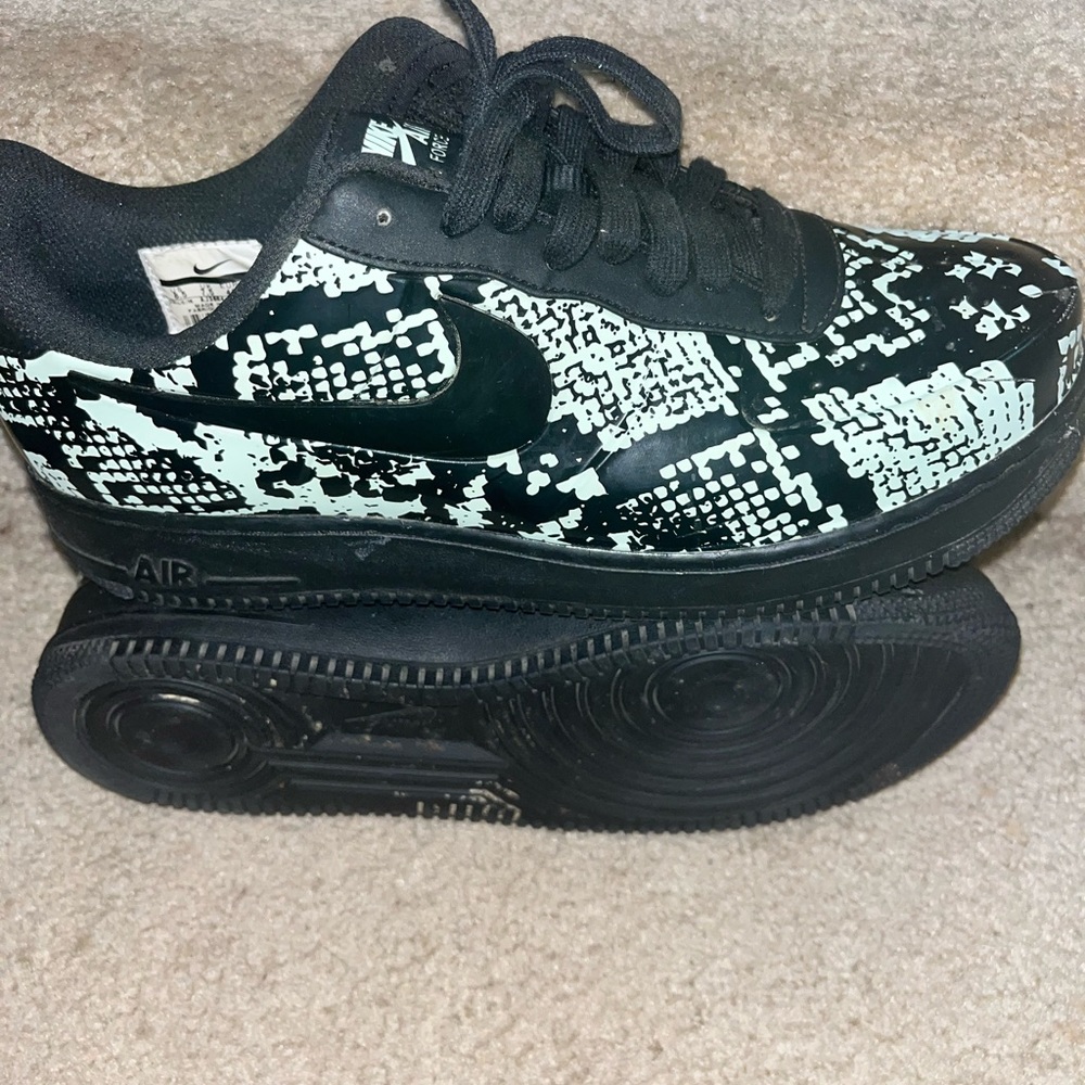 Nike Air Force 1 Foamposite Pro Cup Frosted Spruce Snakeskin - Size 9